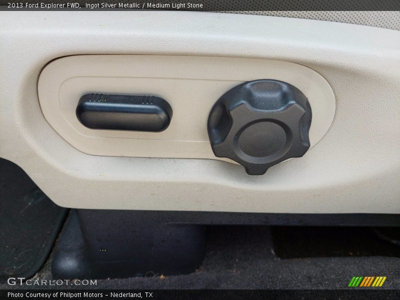 Ingot Silver Metallic / Medium Light Stone 2013 Ford Explorer FWD