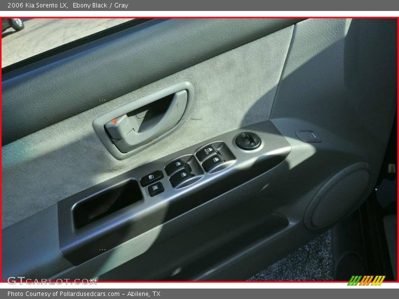 Ebony Black / Gray 2006 Kia Sorento LX