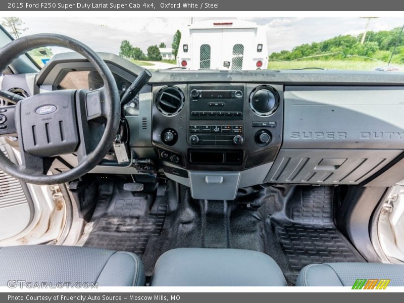 Oxford White / Steel 2015 Ford F250 Super Duty Lariat Super Cab 4x4