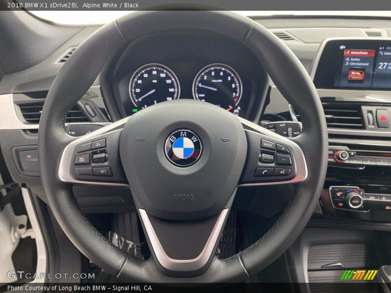 Alpine White / Black 2018 BMW X1 sDrive28i