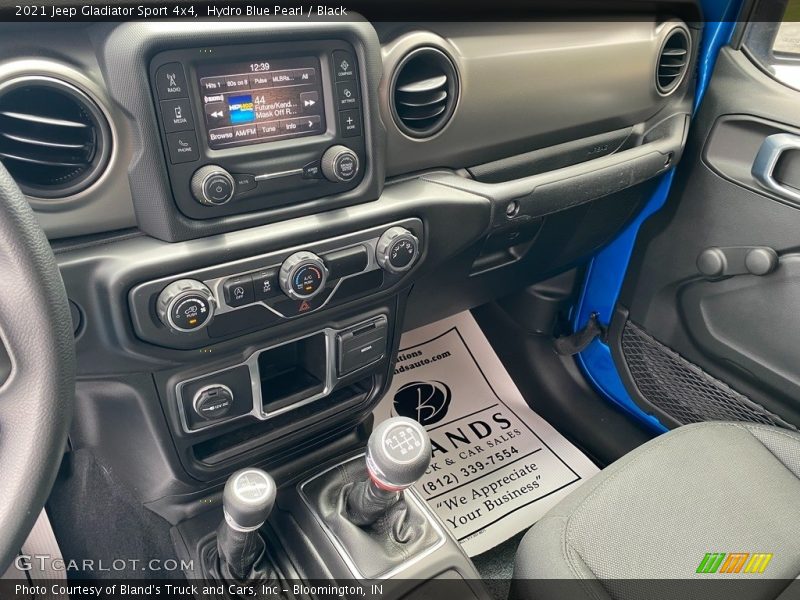 Hydro Blue Pearl / Black 2021 Jeep Gladiator Sport 4x4