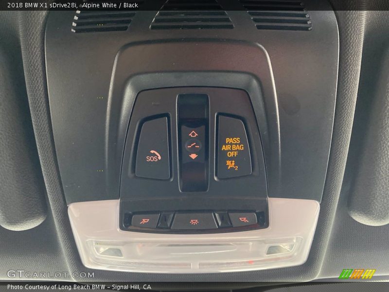 Alpine White / Black 2018 BMW X1 sDrive28i