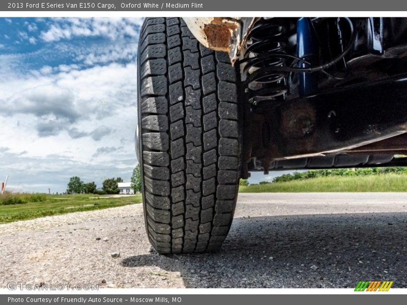 Oxford White / Medium Flint 2013 Ford E Series Van E150 Cargo