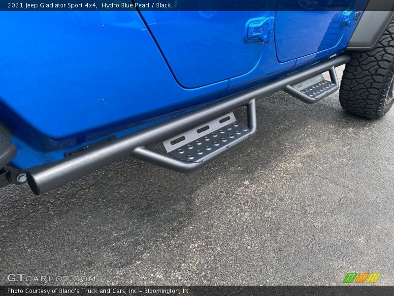Hydro Blue Pearl / Black 2021 Jeep Gladiator Sport 4x4