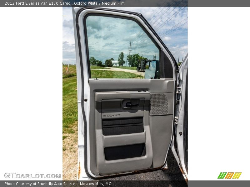 Oxford White / Medium Flint 2013 Ford E Series Van E150 Cargo