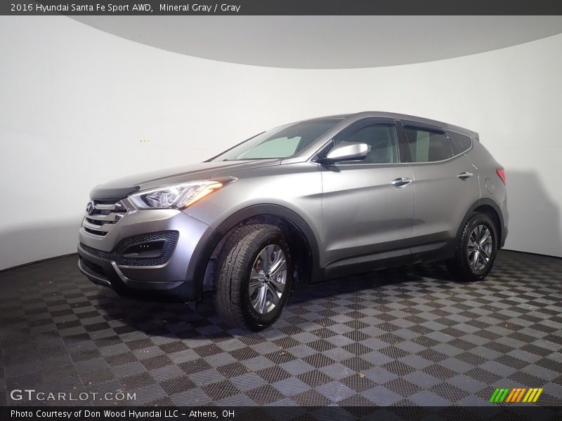 Mineral Gray / Gray 2016 Hyundai Santa Fe Sport AWD