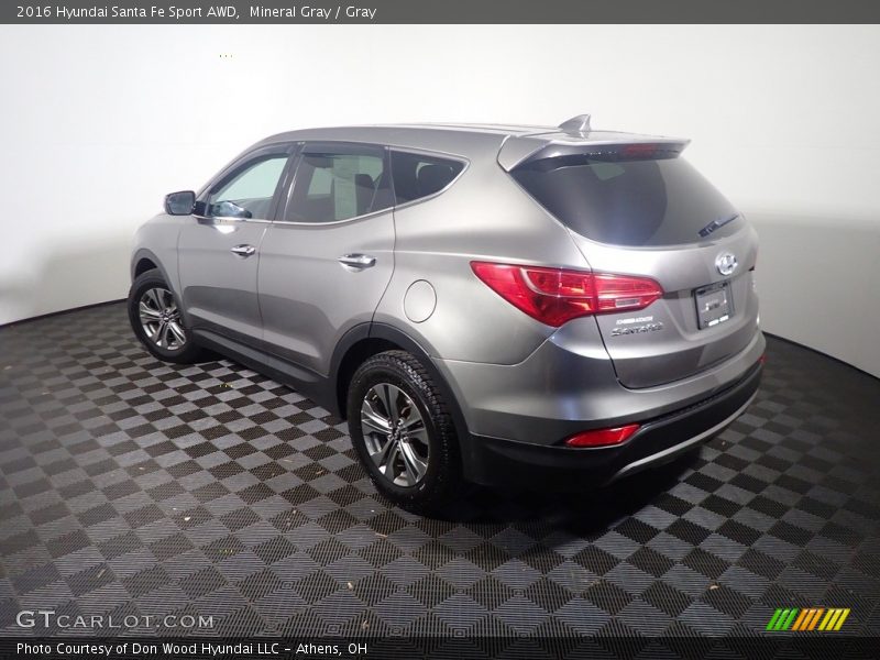 Mineral Gray / Gray 2016 Hyundai Santa Fe Sport AWD