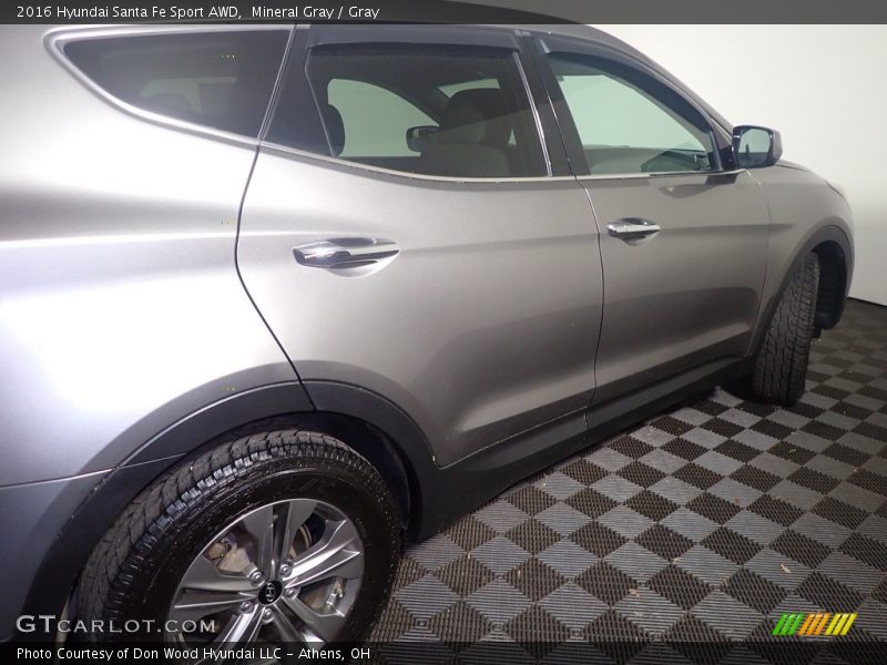 Mineral Gray / Gray 2016 Hyundai Santa Fe Sport AWD