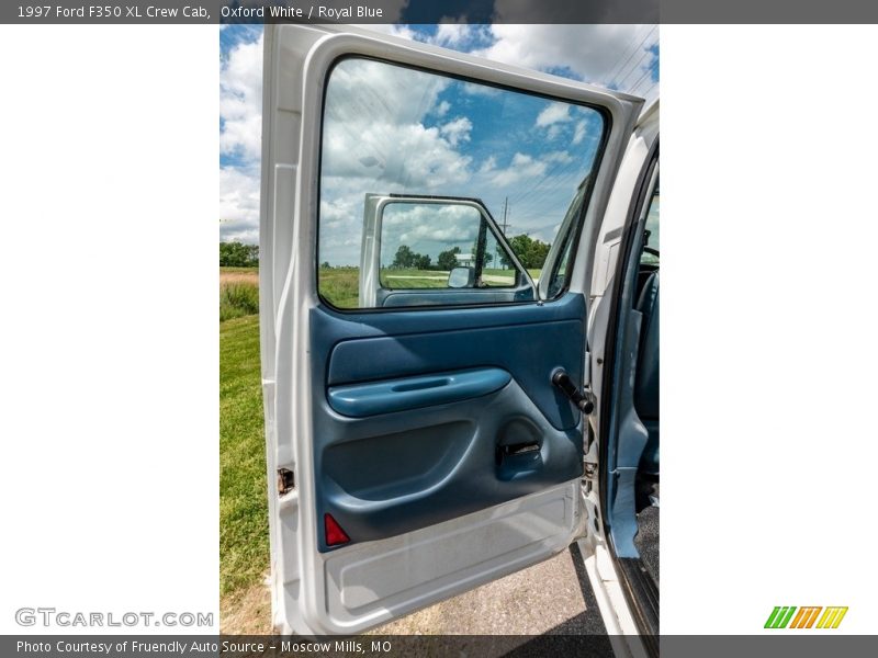 Oxford White / Royal Blue 1997 Ford F350 XL Crew Cab