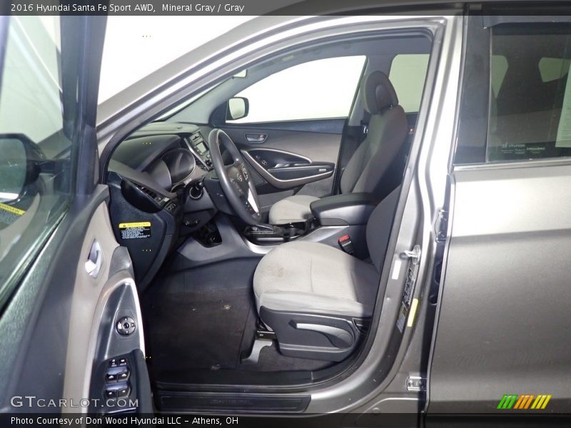 Mineral Gray / Gray 2016 Hyundai Santa Fe Sport AWD