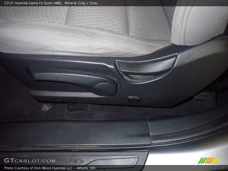 Mineral Gray / Gray 2016 Hyundai Santa Fe Sport AWD