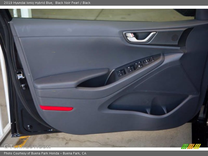 Black Noir Pearl / Black 2019 Hyundai Ioniq Hybrid Blue