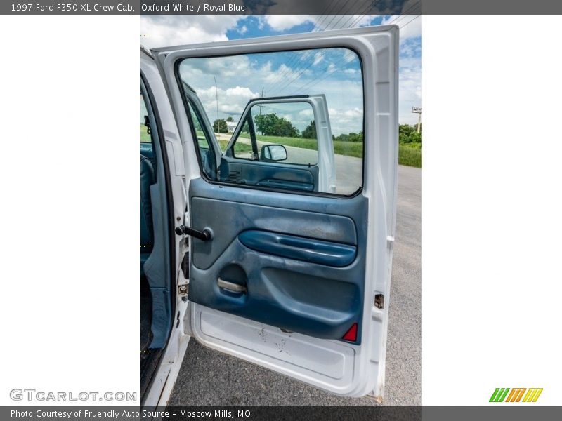 Oxford White / Royal Blue 1997 Ford F350 XL Crew Cab