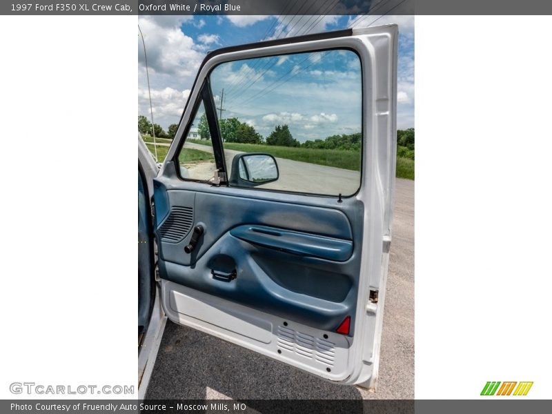 Oxford White / Royal Blue 1997 Ford F350 XL Crew Cab