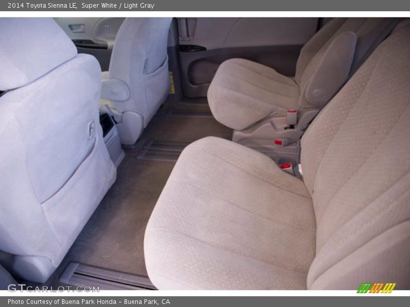 Super White / Light Gray 2014 Toyota Sienna LE