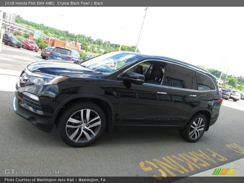 Crystal Black Pearl / Black 2018 Honda Pilot Elite AWD