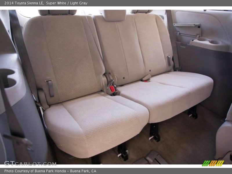 Super White / Light Gray 2014 Toyota Sienna LE