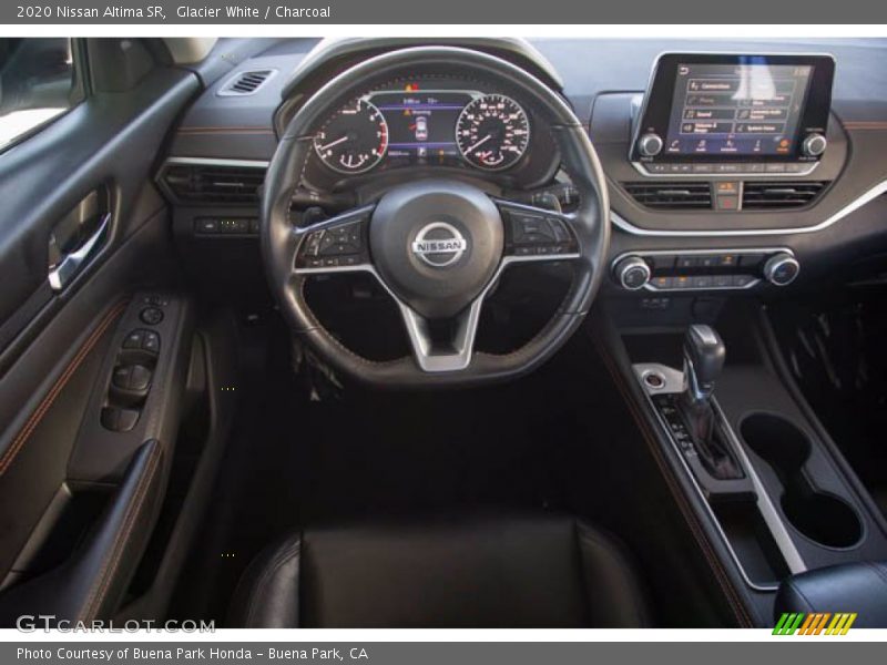 Glacier White / Charcoal 2020 Nissan Altima SR