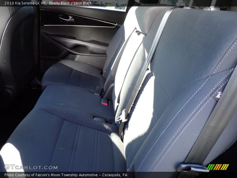 Ebony Black / Satin Black 2019 Kia Sorento LX V6