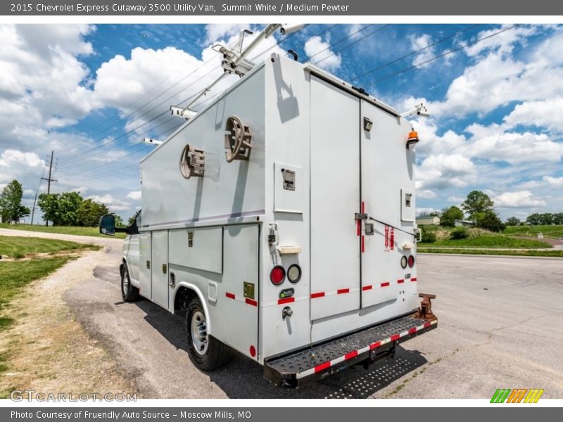 Summit White / Medium Pewter 2015 Chevrolet Express Cutaway 3500 Utility Van