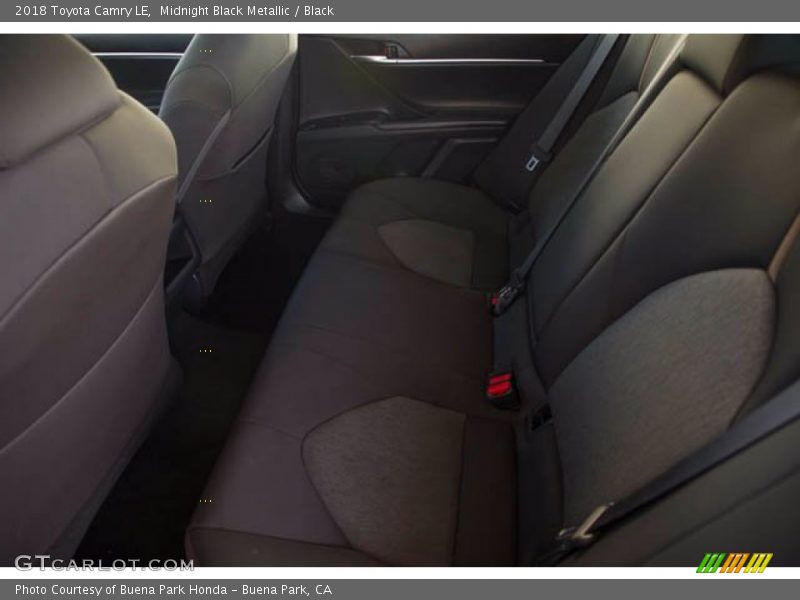 Midnight Black Metallic / Black 2018 Toyota Camry LE