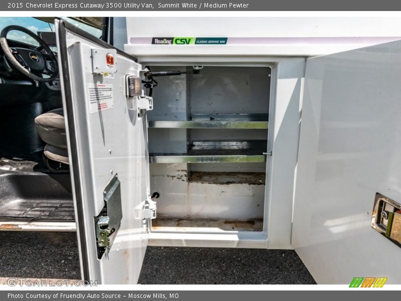 Summit White / Medium Pewter 2015 Chevrolet Express Cutaway 3500 Utility Van