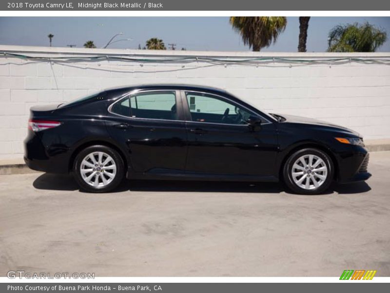 Midnight Black Metallic / Black 2018 Toyota Camry LE