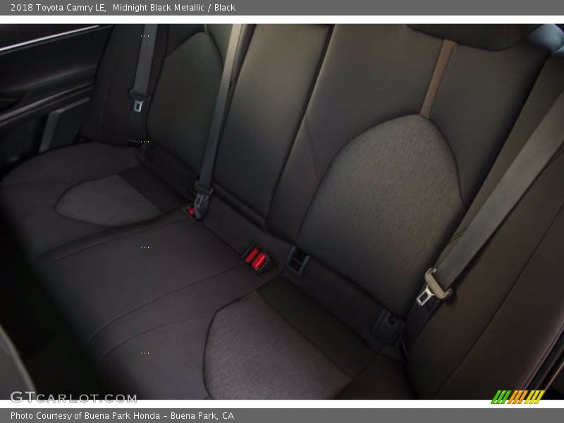 Midnight Black Metallic / Black 2018 Toyota Camry LE