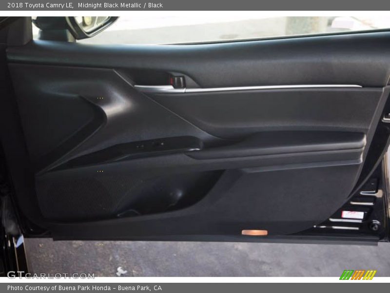 Midnight Black Metallic / Black 2018 Toyota Camry LE