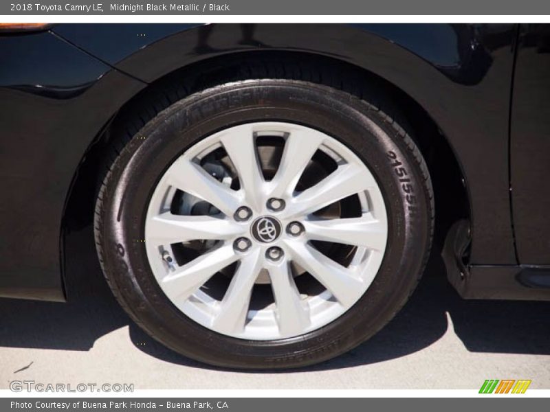 Midnight Black Metallic / Black 2018 Toyota Camry LE