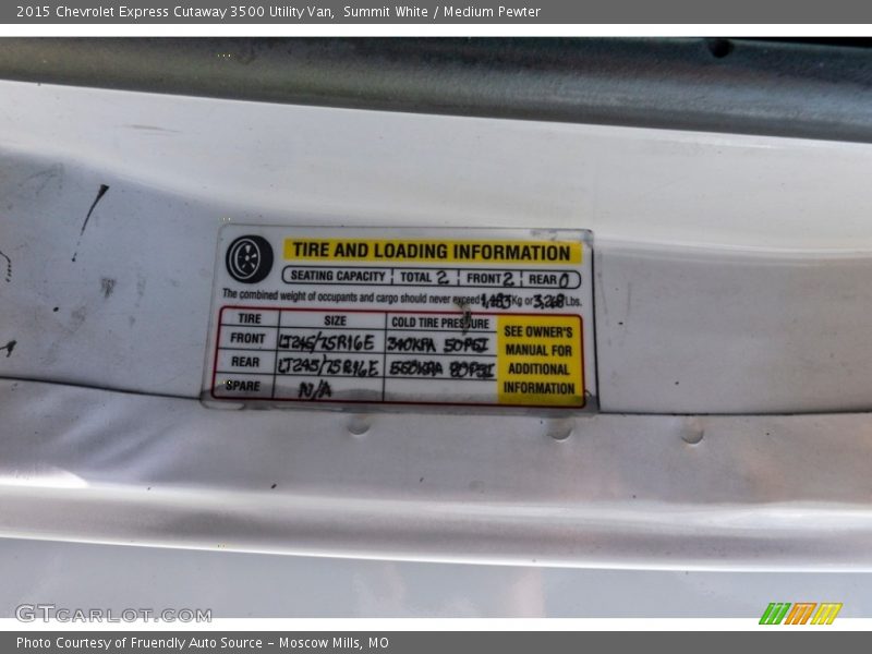 Summit White / Medium Pewter 2015 Chevrolet Express Cutaway 3500 Utility Van