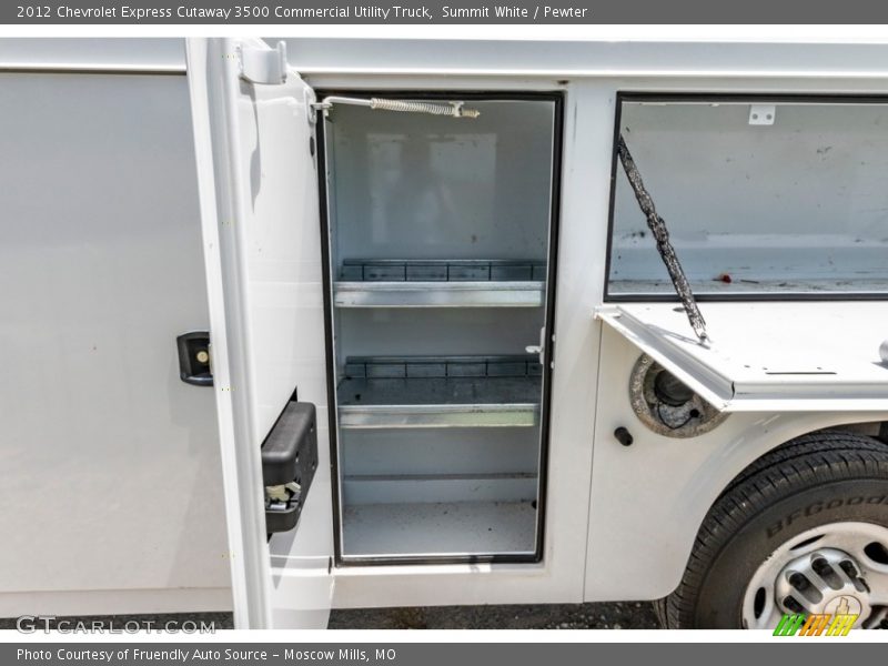 Summit White / Pewter 2012 Chevrolet Express Cutaway 3500 Commercial Utility Truck