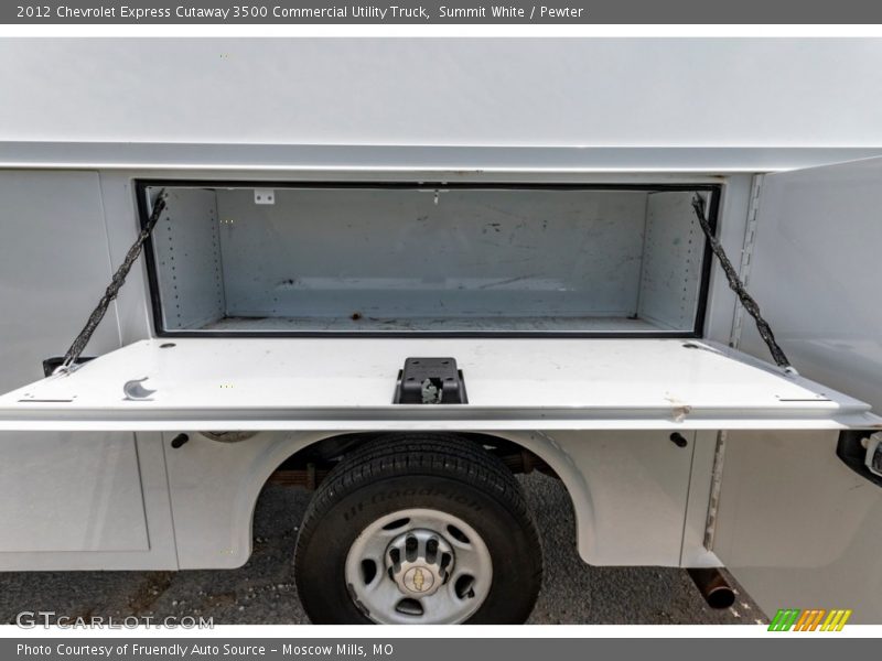 Summit White / Pewter 2012 Chevrolet Express Cutaway 3500 Commercial Utility Truck