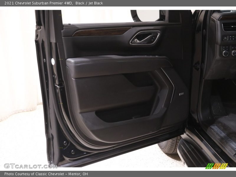 Black / Jet Black 2021 Chevrolet Suburban Premier 4WD