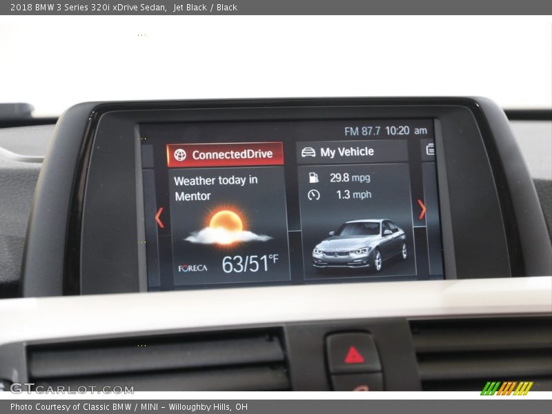 Jet Black / Black 2018 BMW 3 Series 320i xDrive Sedan