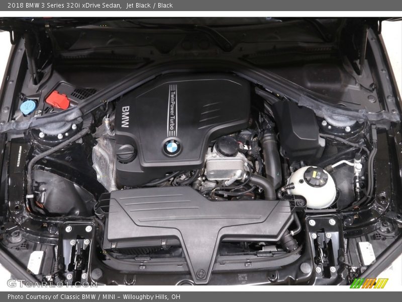 Jet Black / Black 2018 BMW 3 Series 320i xDrive Sedan