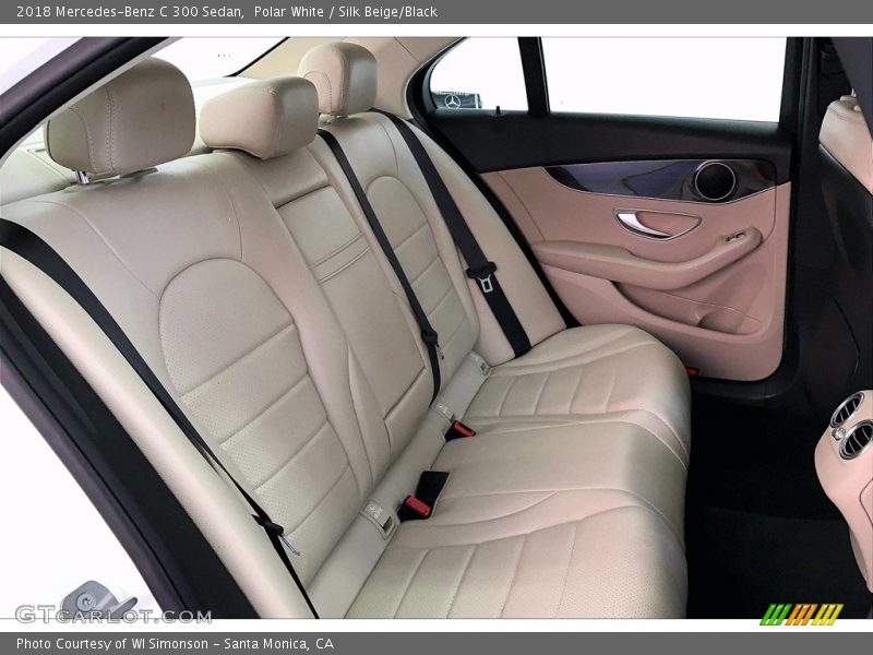 Polar White / Silk Beige/Black 2018 Mercedes-Benz C 300 Sedan