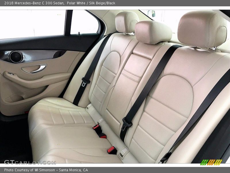 Polar White / Silk Beige/Black 2018 Mercedes-Benz C 300 Sedan
