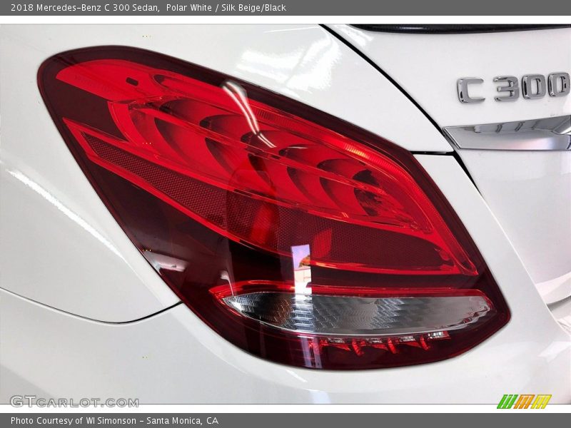 Polar White / Silk Beige/Black 2018 Mercedes-Benz C 300 Sedan