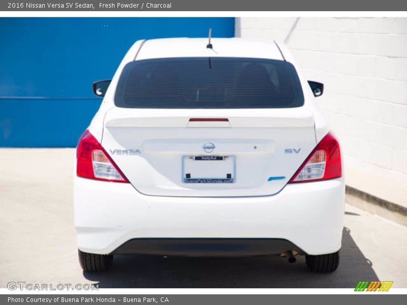 Fresh Powder / Charcoal 2016 Nissan Versa SV Sedan