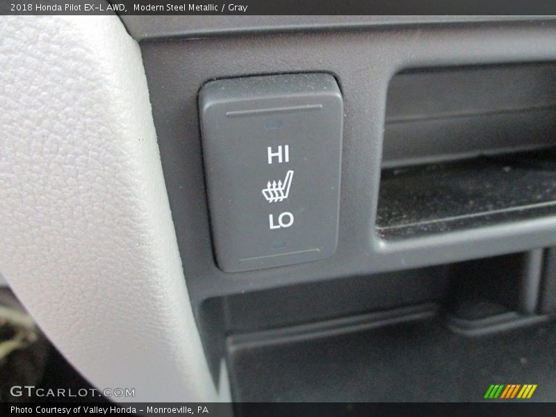 Modern Steel Metallic / Gray 2018 Honda Pilot EX-L AWD