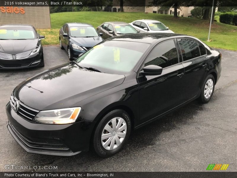 Black / Titan Black 2016 Volkswagen Jetta S