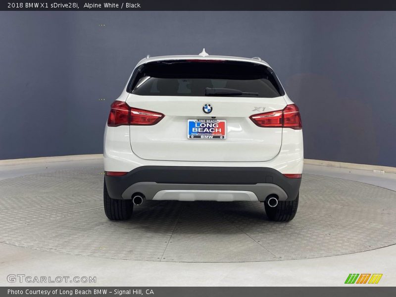 Alpine White / Black 2018 BMW X1 sDrive28i