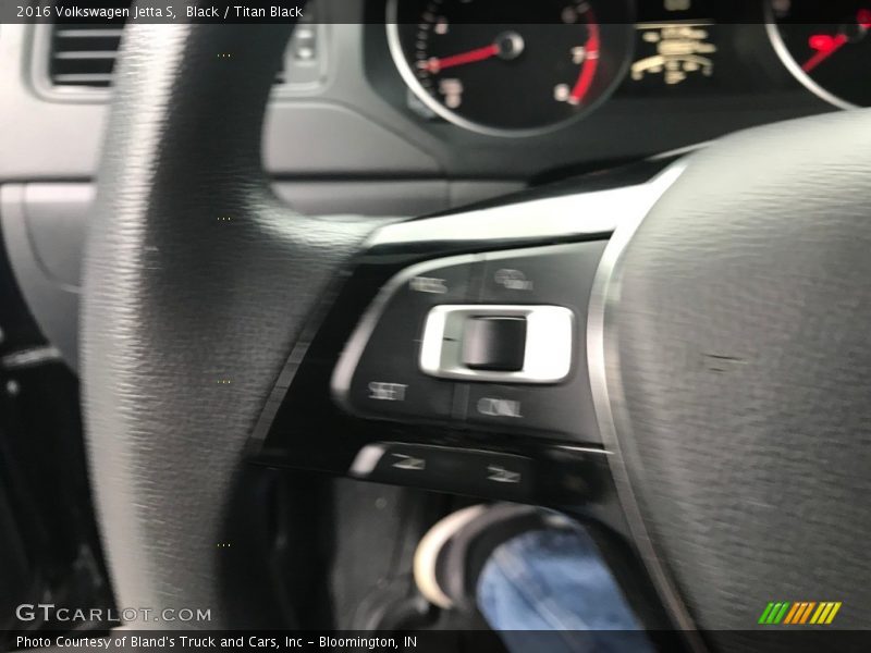 Black / Titan Black 2016 Volkswagen Jetta S