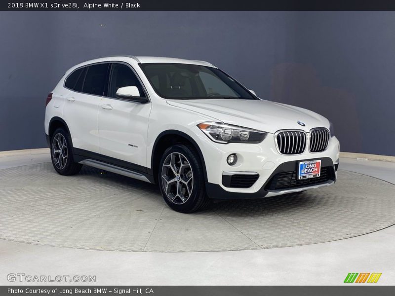 Alpine White / Black 2018 BMW X1 sDrive28i
