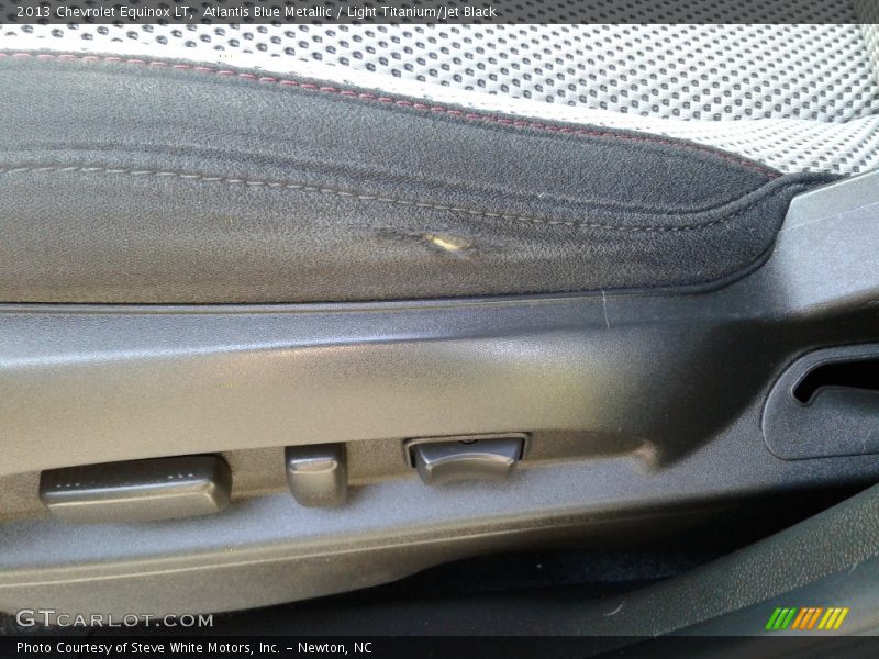 Atlantis Blue Metallic / Light Titanium/Jet Black 2013 Chevrolet Equinox LT