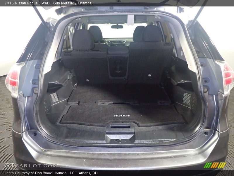 Gun Metallic / Charcoal 2016 Nissan Rogue S AWD