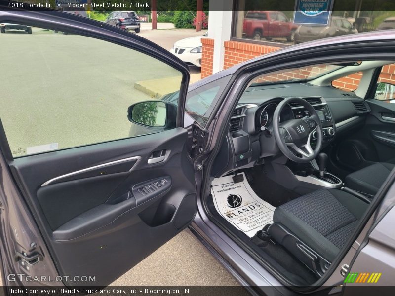 Modern Steel Metallic / Black 2018 Honda Fit LX