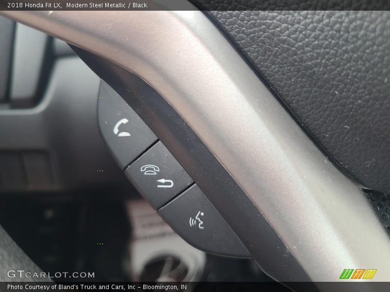 Modern Steel Metallic / Black 2018 Honda Fit LX