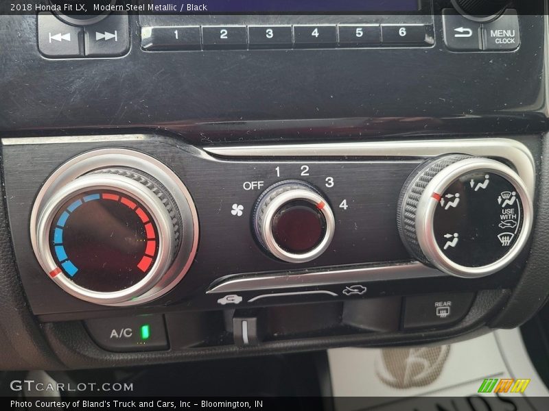 Modern Steel Metallic / Black 2018 Honda Fit LX